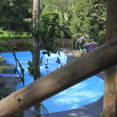 Lingkung Park Tetebatu Apartment Екстериор снимка