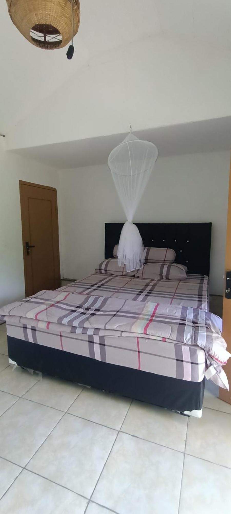 Lingkung Park Tetebatu Apartment Стая снимка
